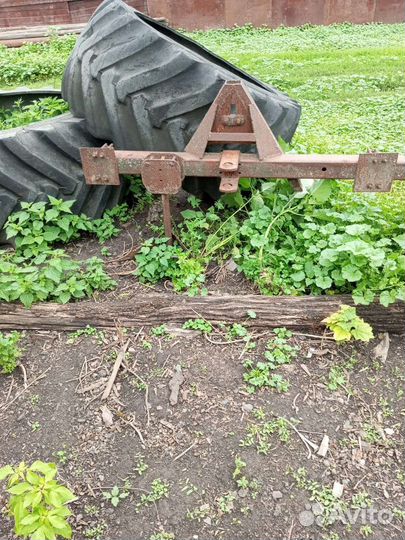 Телега на трактор, плуг и распахиватель картофеля