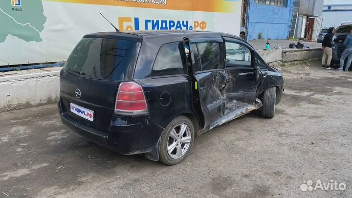 Глушитель в сборе Opel Zafira (B) 5852471