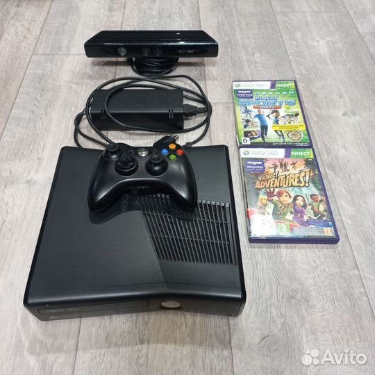 Игровая приставка Xbox360S