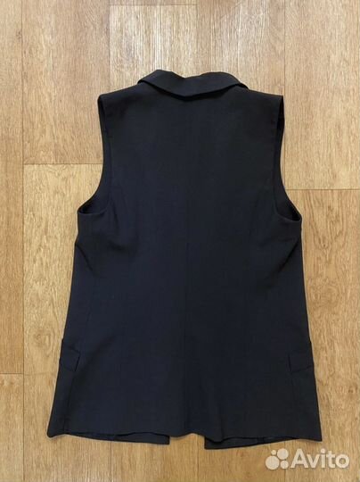 Жилет Zara
