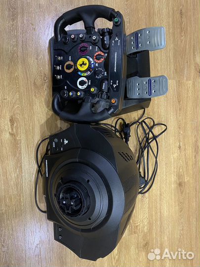 Игровой руль Thrustmaster T300