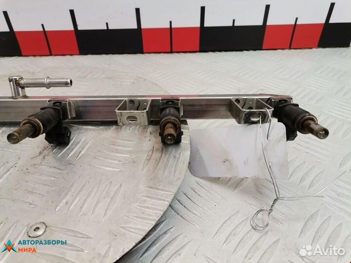 Топливная рампа BMW X5 E70 2007 13537542541