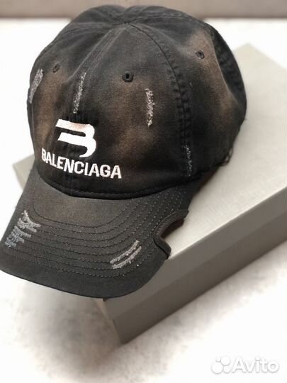 Бейсболка Balenciaga