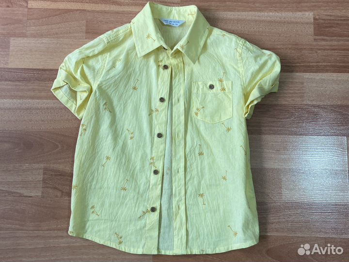 Продается детская рубашка