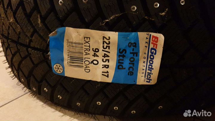 Bfgoodrich G-Force Stud 225/45 R17 94Q