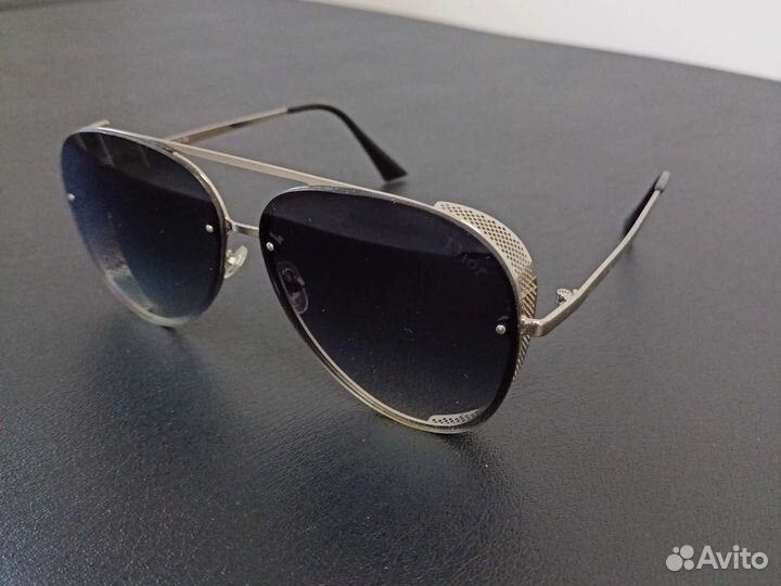 Солнцезащитные очки новые