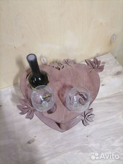 Винный столик