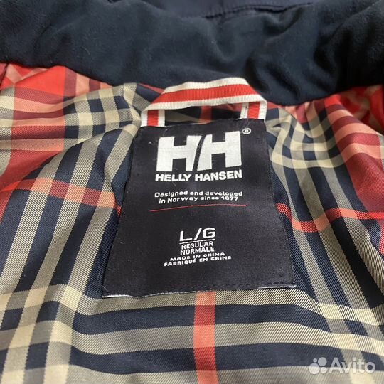 Парка helly hansen