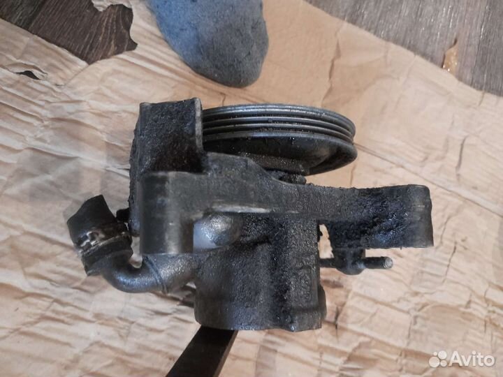 Продам насос Гура есть запчасти на Фиат Альбеа