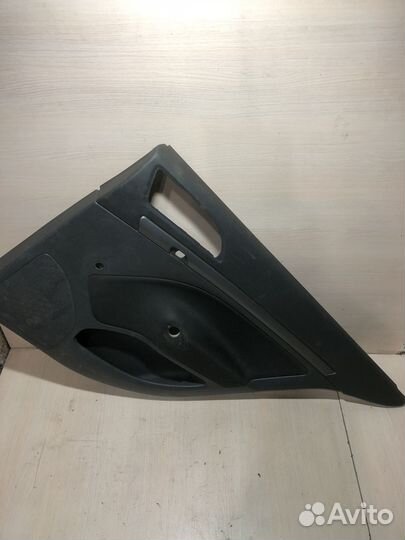 Обшивка двери задней правой Шкода Октавия A5