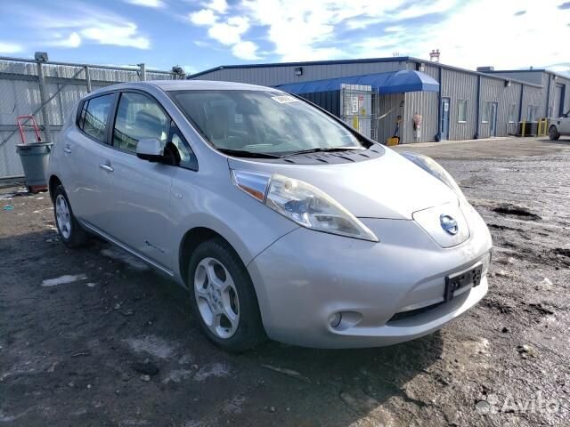 В разборе Nissan Leaf