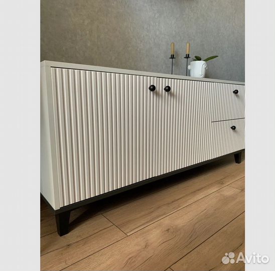 Тумба в гостиную