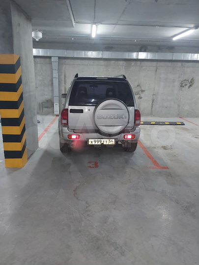 Машиноместо, 14 м²