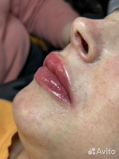 Перманентный макияж бровей/губ/век