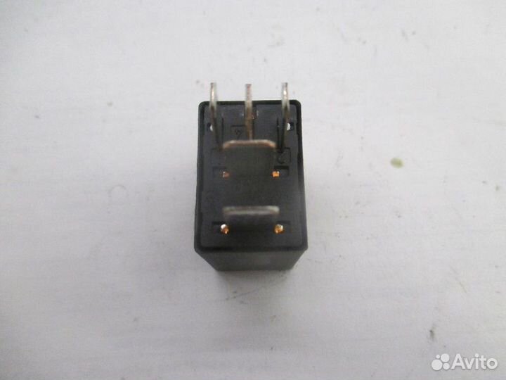 Другие реле моторного отсека Mini Mini 1.6 2006