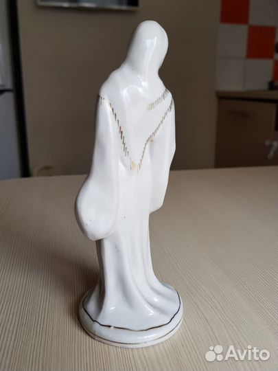 Статуэтка