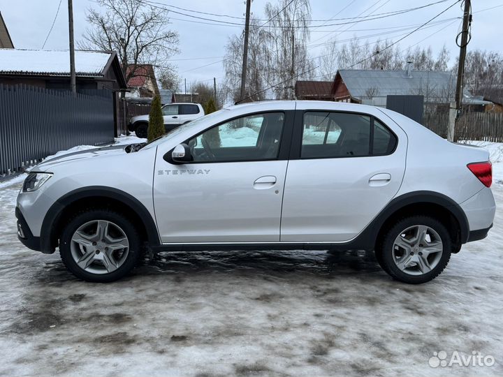 Renault Logan Stepway 1.6 AT, 2021, 54 000 км