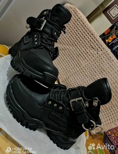 Ботинки женские 37 размер новые