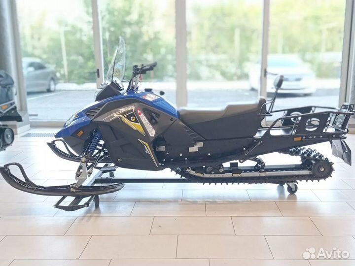 Снегоход Stels Капитан 150 Long витрина