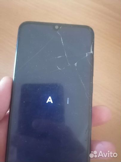 Huawei P Smart (2019), 3/32 гб