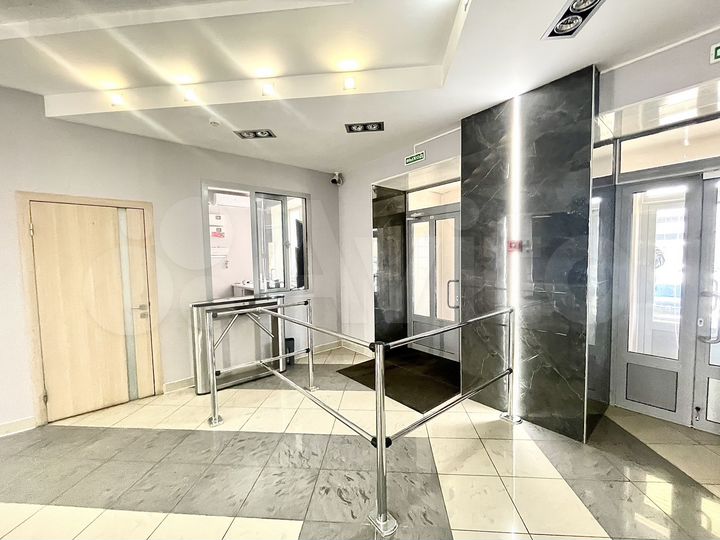Офисы с арендатором, для бизнеса в лизинг 470.8 м²
