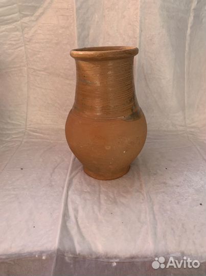 Глиняная крынка, новая