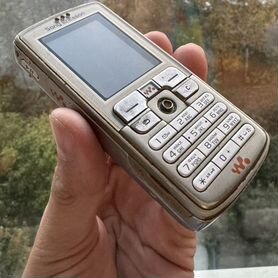 Sony Ericsson W700i