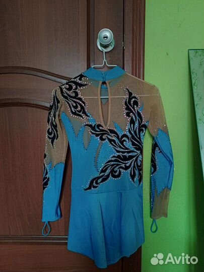 Платье для выступлений фигурное катание