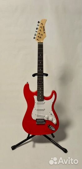 Новая электрогитара Terris красная