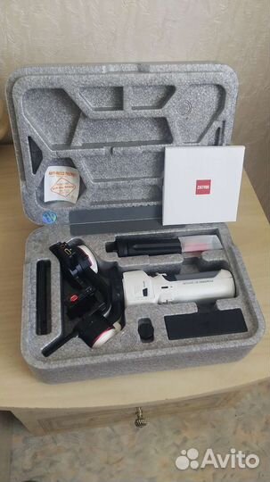 Стабилизатор Zhiyun Crane M3