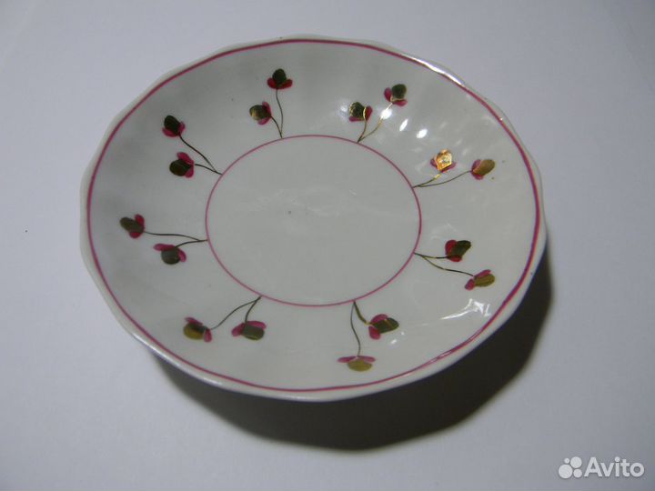 Блюдца фарфоровые дфз 
