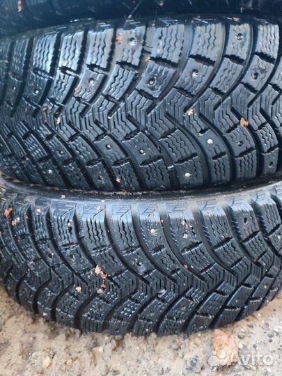 Nokian Tyres Hakkapeliitta 4 195/65 R15