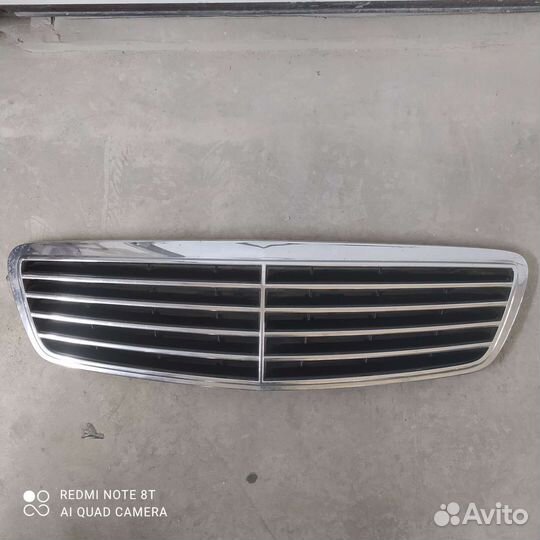 Решётка радиатора Мерседес s500 220