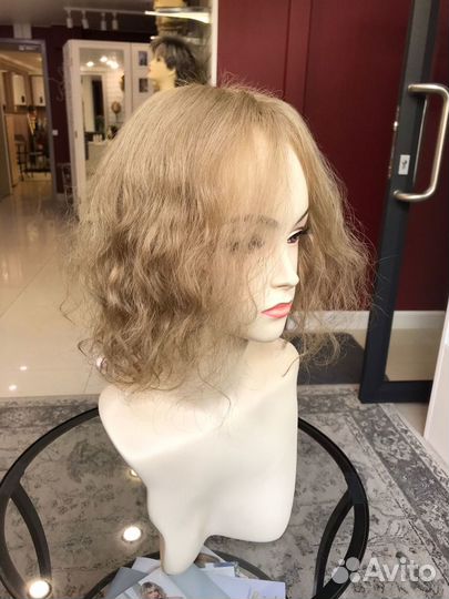 Накладка из натуральных волнистых волос