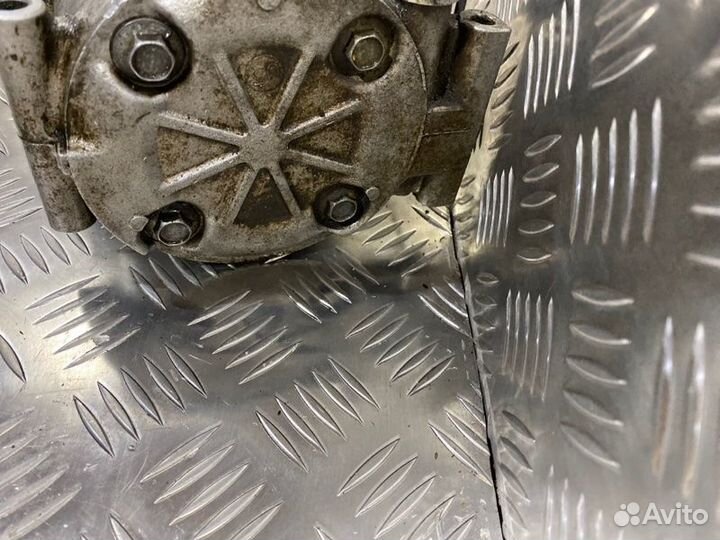 Компрессор кондиционера Mitsubishi Lancer 9 седан