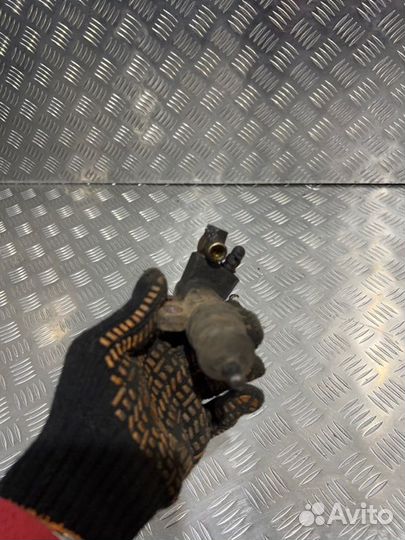 Рабочий цилиндр сцепления Kia Cerato 2 седан