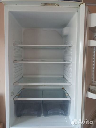 Холодильник атлант бу