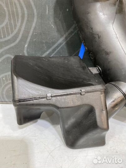 Резонатор воздушного фильтра Bmw X5 E53 M54B30