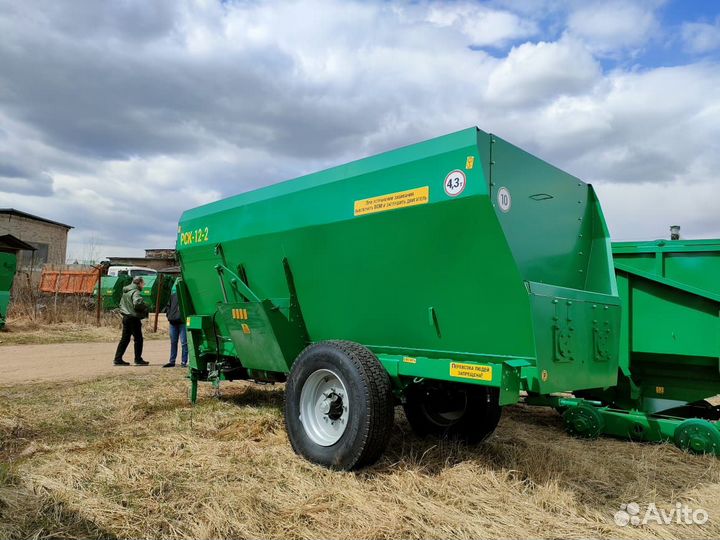 Миксер-кормораздатчик БобруйскАгромаш РСК-12-2, 2023