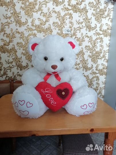 Большие плюшевые медведи