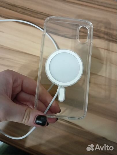 Беспроводная зарядка для iPhone