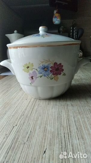 Фарфоровая супница СССР