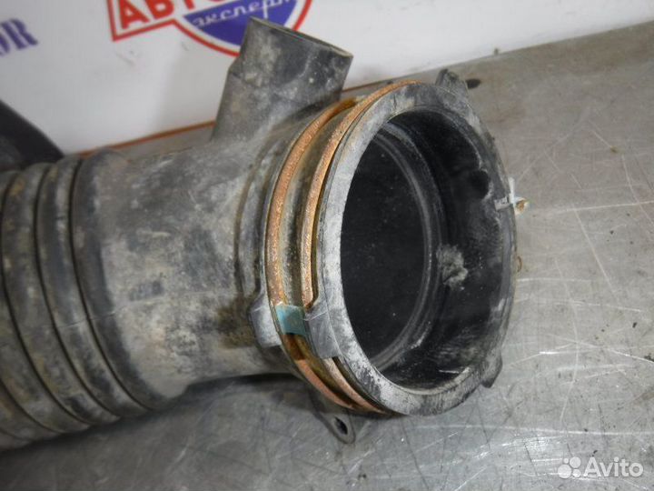 Патрубок воздушного фильтра Toyota Camry 50 2AR