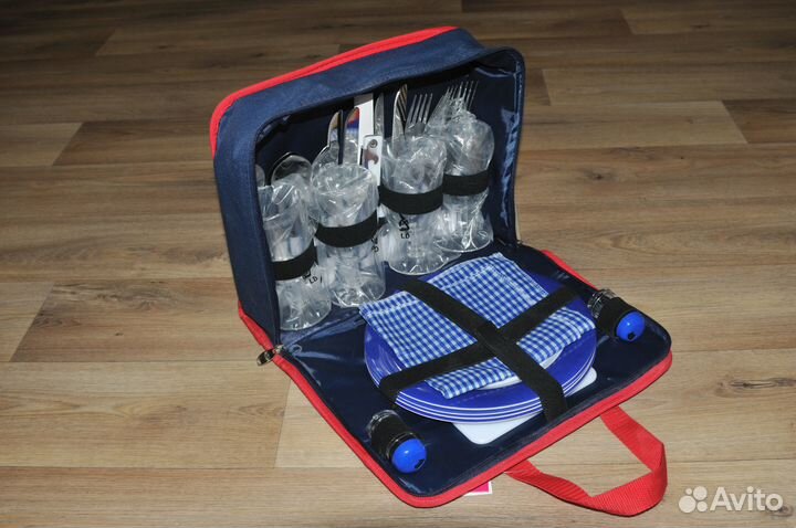 Набор на 4 персоны туристический 