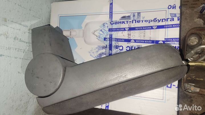 Подлокотник golf 4