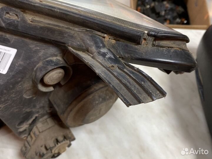 Фара правая Chery M11