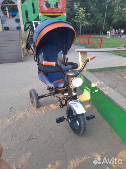 Детский трехколесный велосипед