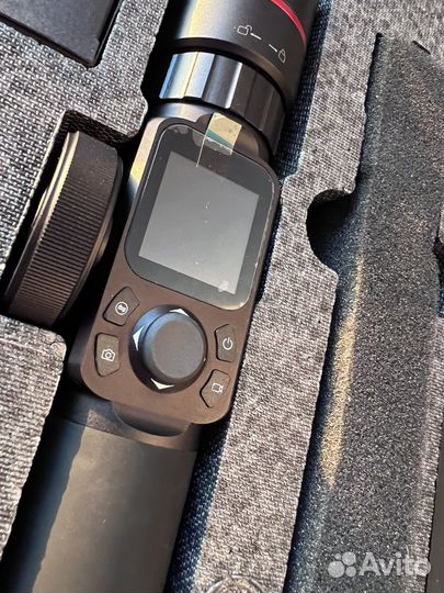 Профессиональный трехосевой подвес Feiyu AK2000