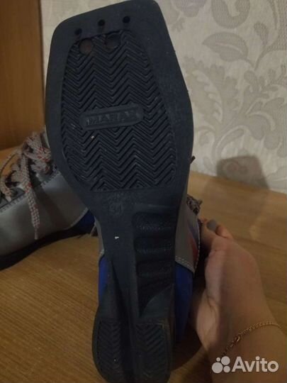 Лыжные ботинки