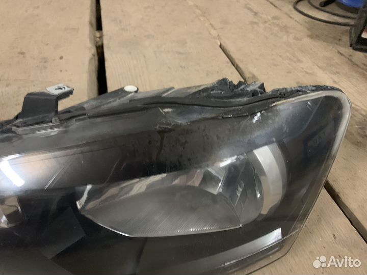 Фара передняя левая на volkswagen polo